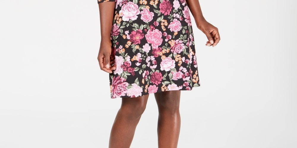 Vestido estampado feminino Karen Scott com decote redondo, preto, tamanho pequeno e pequeno