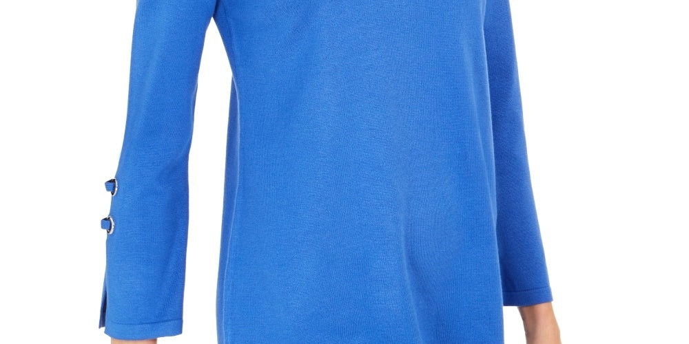 Top feminino com decote redondo e detalhes em azul, tamanho extragrande, da coleção JM