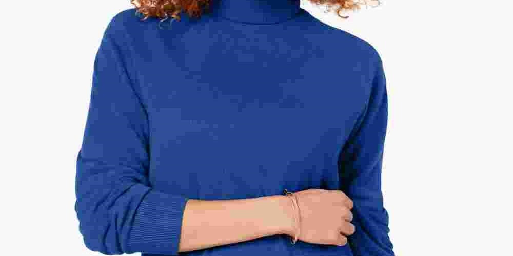 Karen Scott Suéter Feminino Manga Longa Gola Alta Canelada Azul Marinho Tamanho XS