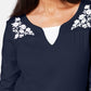 Blusa feminina Karen Scott de algodão bordado com camadas, azul-marinho, tamanho X-S