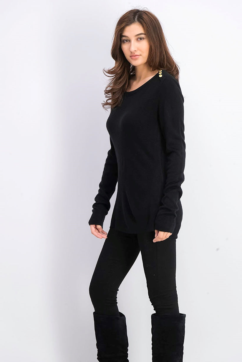 Karen Scott Suéter Feminino com Botões nos Ombros Preto Tamanho Grande