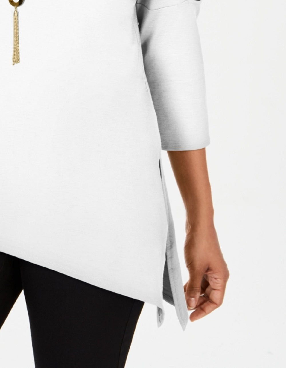 Blusa feminina JM Collection com bainha assimétrica e manga escada, branca, tamanho pequeno