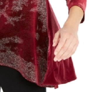 Blusa feminina Alfani com decote redondo e manga 3/4 vermelha e salpicada, tamanho grande