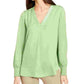 Blusa feminina Alfani com decote em V, verde, tamanho médio