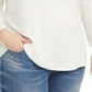 Blusa feminina com manga 3/4 e detalhes metálicos INC International Concepts, branca, tamanho 1X
