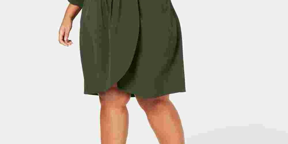 Vestido feminino Love Squared verde com manga 3/4 e decote acima do joelho, para usar no trabalho, tamanho 3X