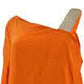 Blusa feminina Thalia Sodi de gaze com um ombro só e bainha amarrada, tamanho médio, laranja