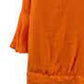 Blusa feminina Thalia Sodi de gaze com um ombro só e bainha amarrada, tamanho médio, laranja