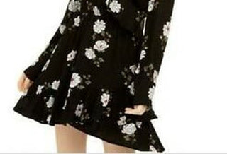 Vestido envelope floral sintético American Rag Junior's, preto, tamanho médio