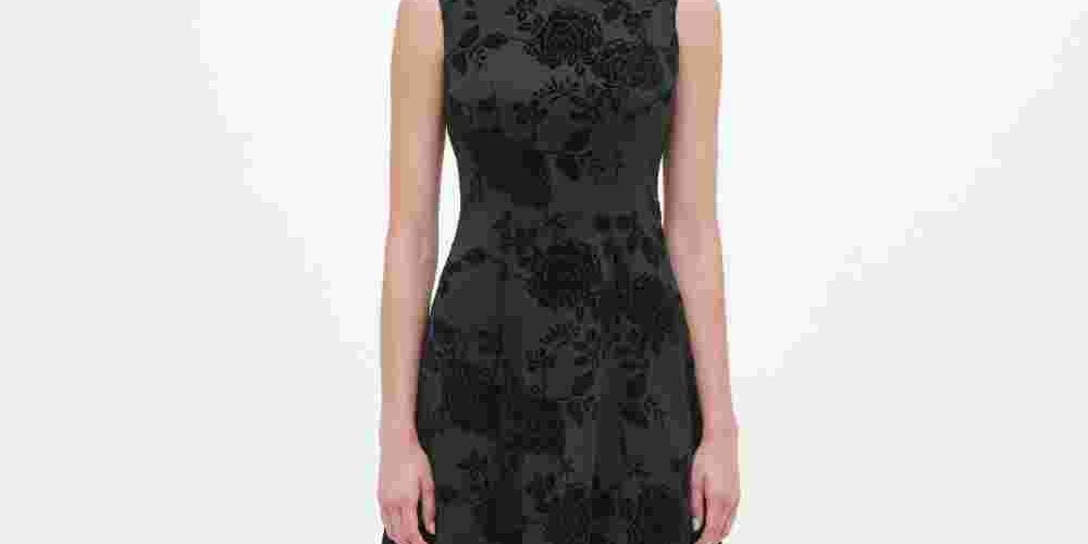 Vestido feminino Tommy Hilfiger com estampa floral e flocado de veludo, preto, tamanho 12