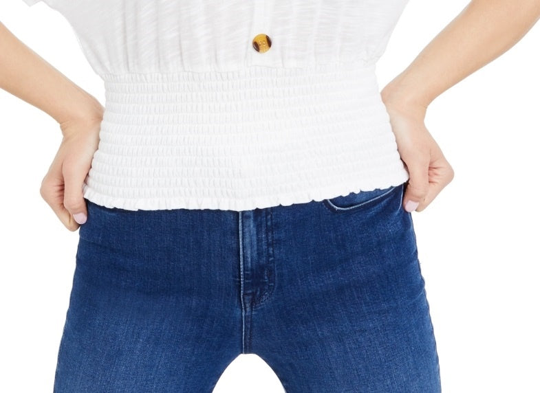 Blusa Crave Fame Junior com botões frontais e franzidos, branca, tamanho X-G