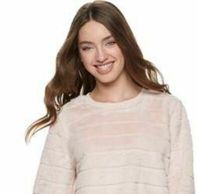 Moletom Crave Fame Junior's Faux Fur Branco Tamanho P