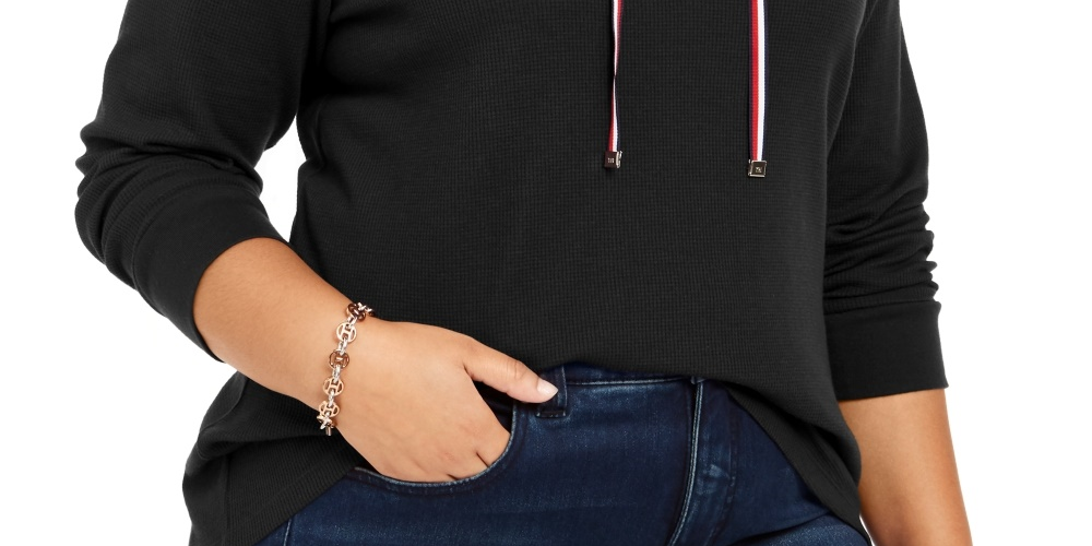 Tommy Hilfiger Blusa de malha waffle com cadarço feminina, preta, tamanho 2X