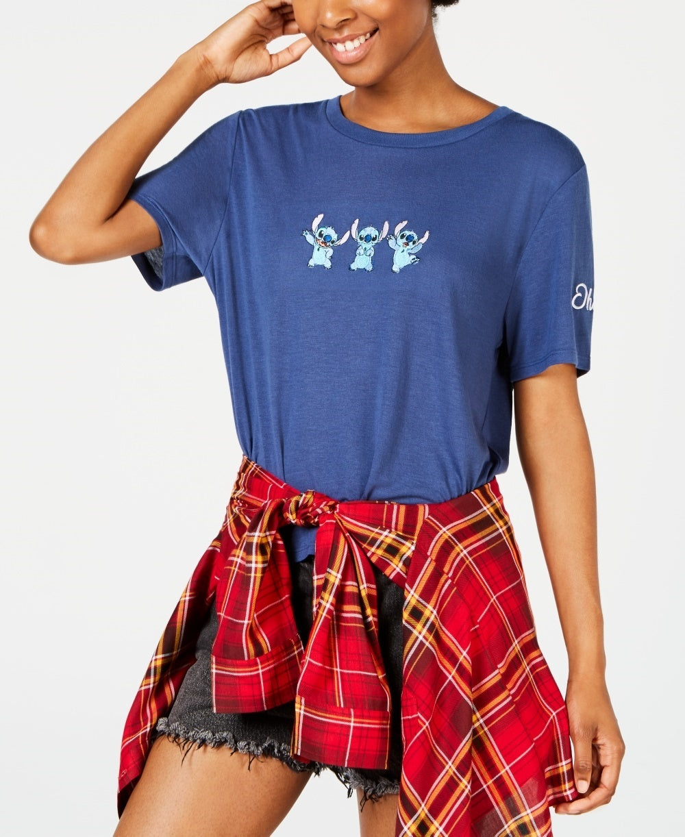 Camiseta Stitch Disney Juniors Azul Marinho Tamanho Médio