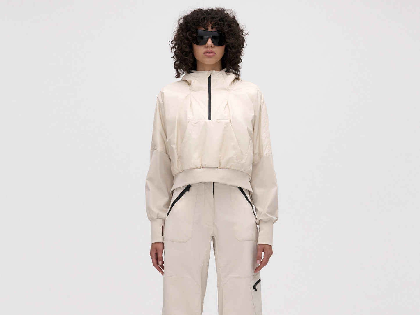 midlayer-cropped-hoodie-fog