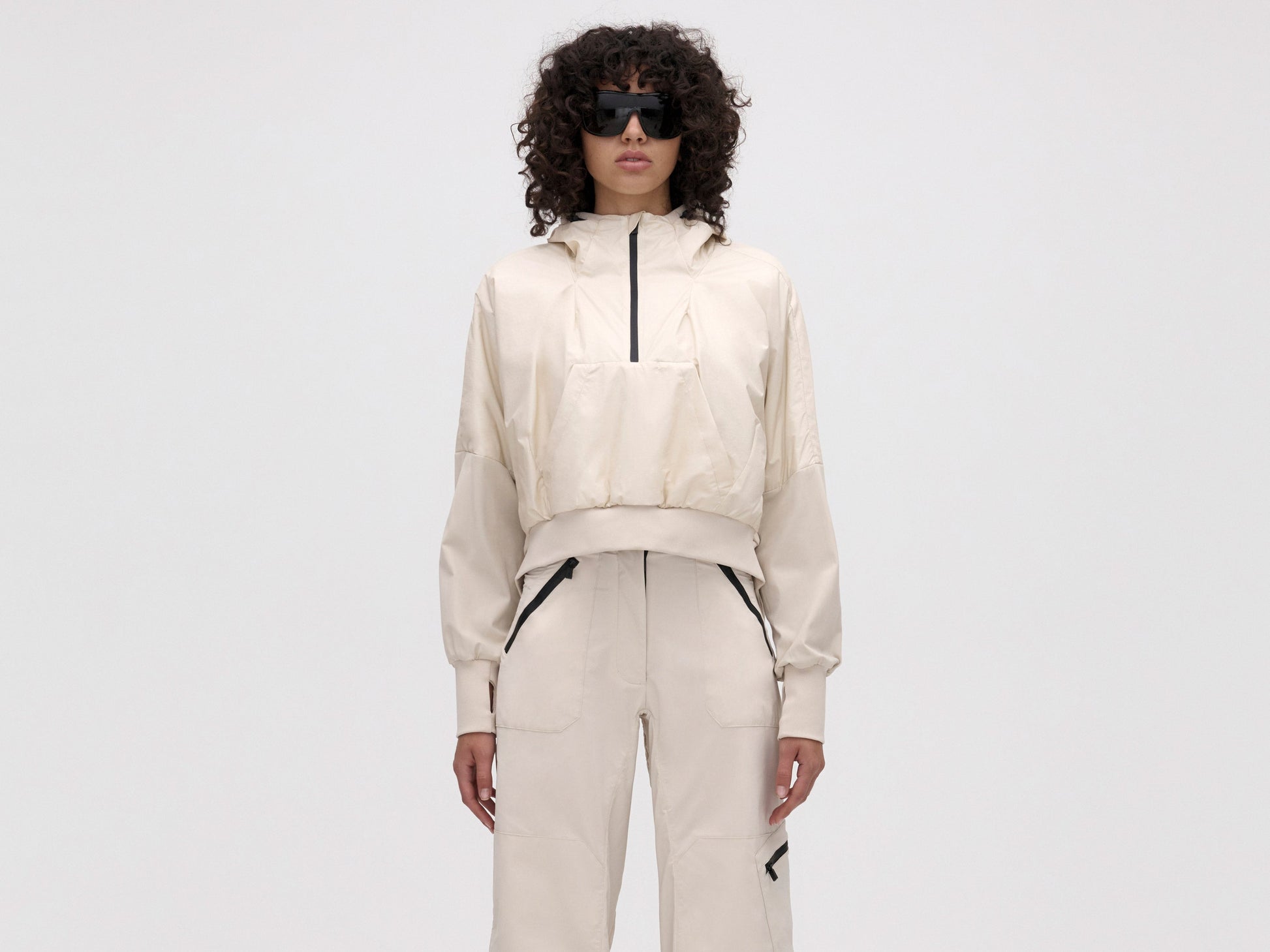 midlayer-cropped-hoodie-fog