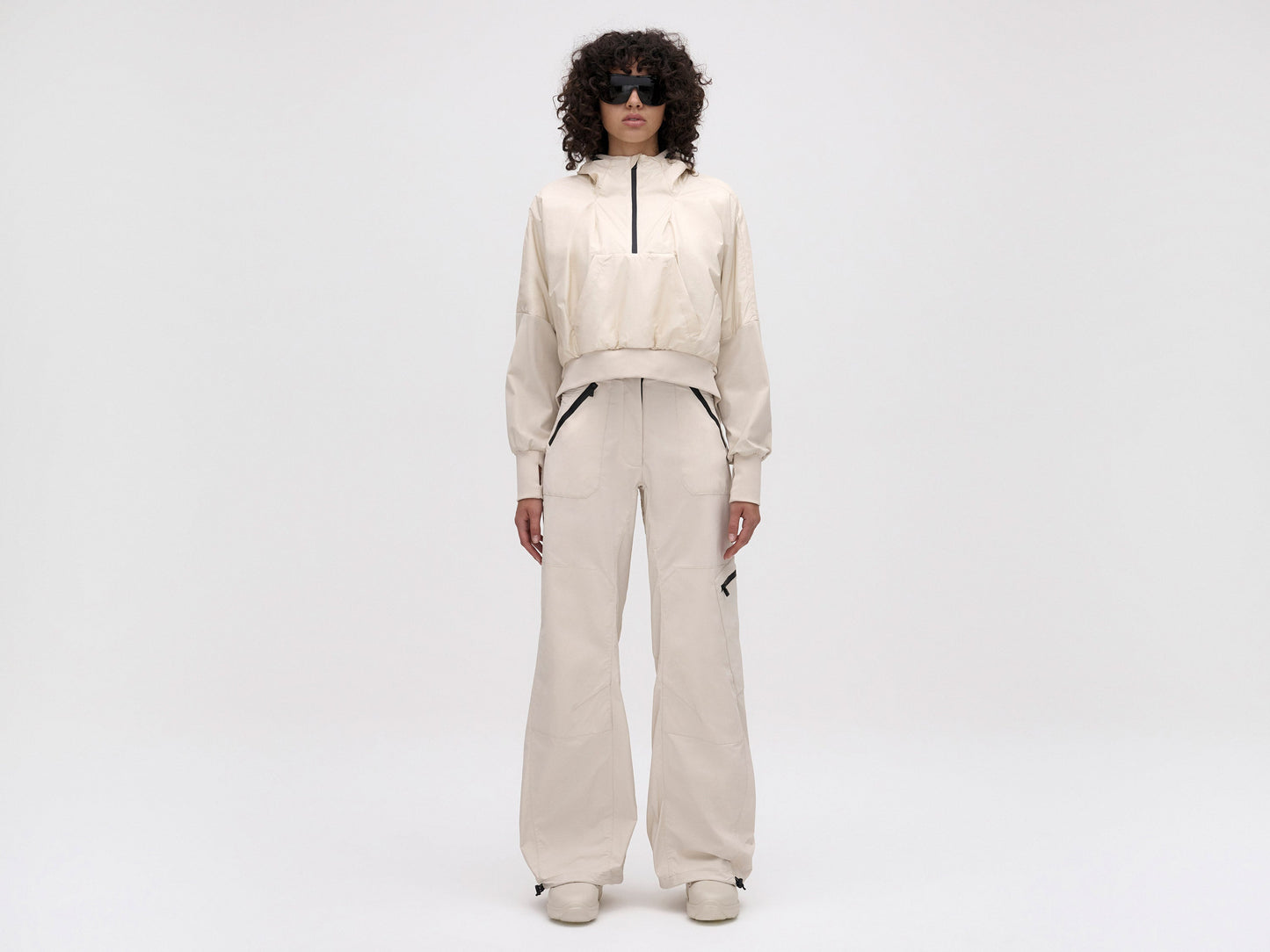 midlayer-cropped-hoodie-fog
