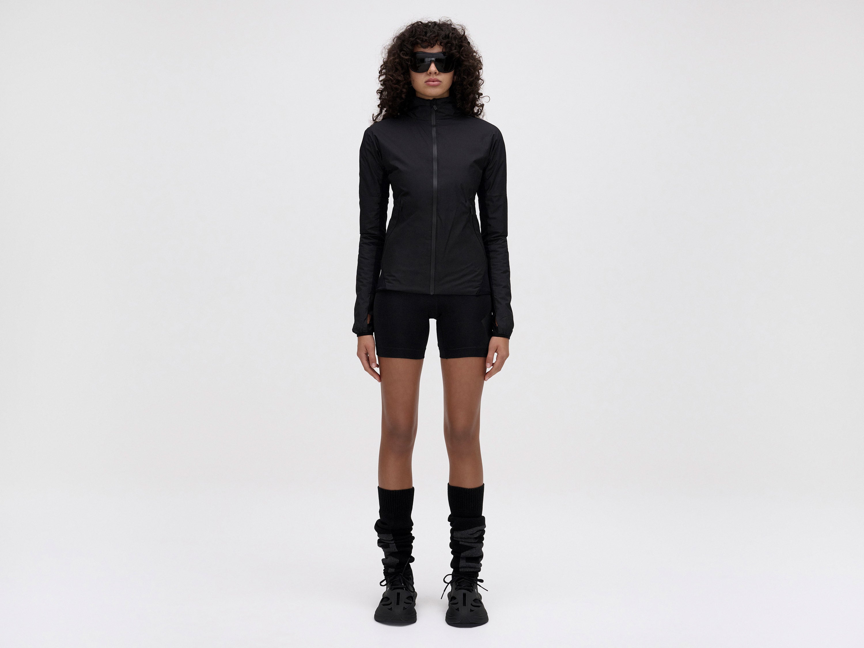 lite-midlayer-top-black