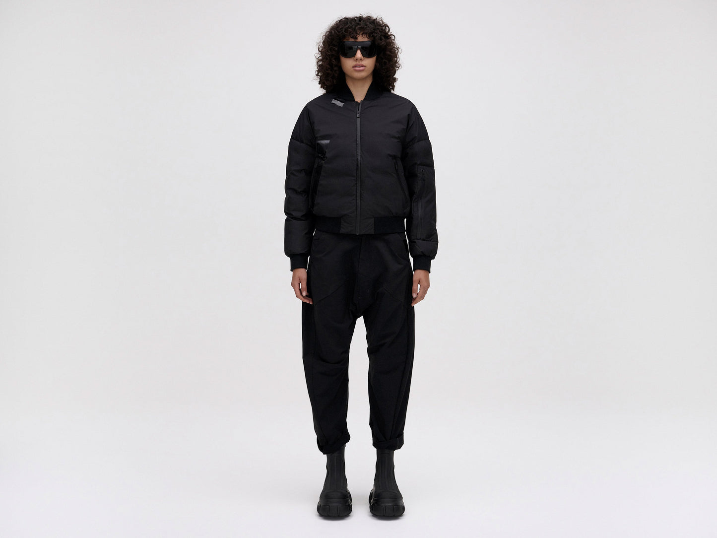 CREW PANT - BLACK