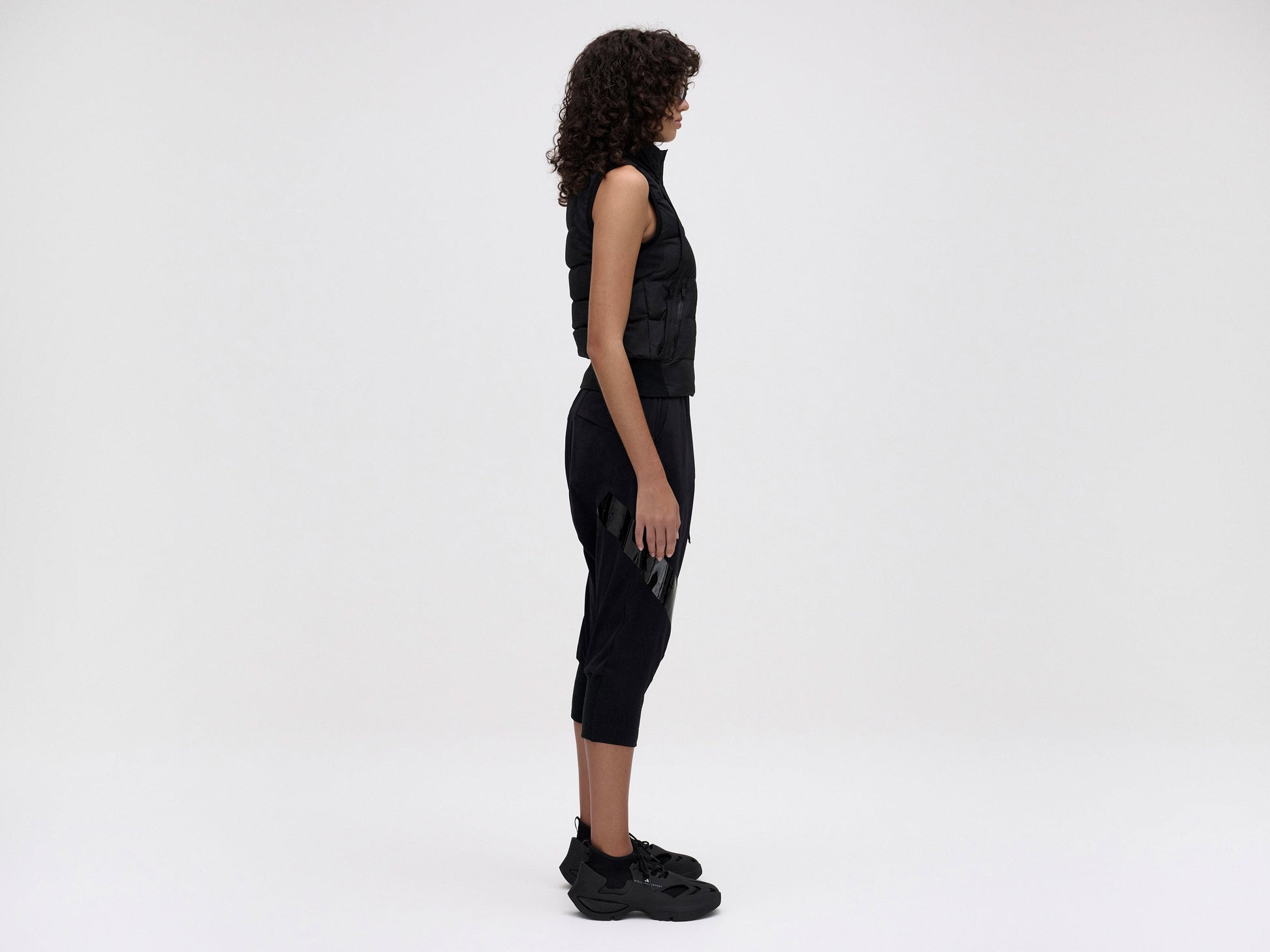versa-down-jacket-black