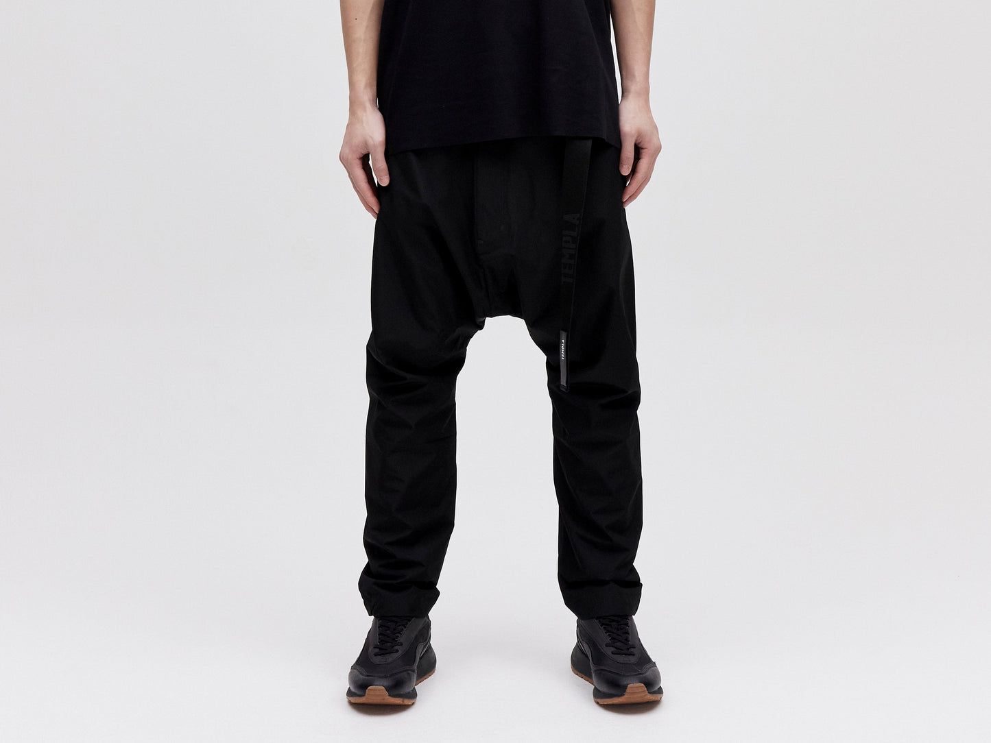 Dropped Crossover Pant - Black