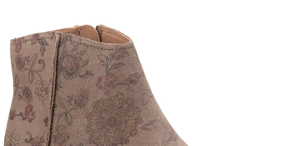 Botas femininas American Rag Jolene, tamanho 6 M, cinza