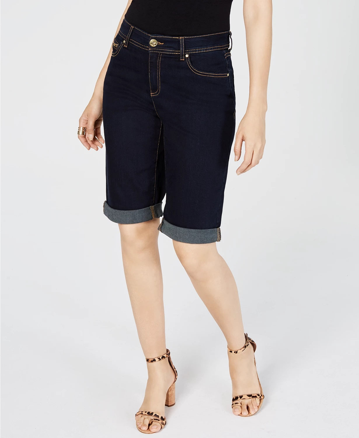 Shorts jeans femininos curvilíneos com punho Tikglo da INC International Concepts, azul, tamanho 8