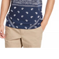 Camiseta masculina American Rag Blocked Bandana, tamanho médio, azul marinho