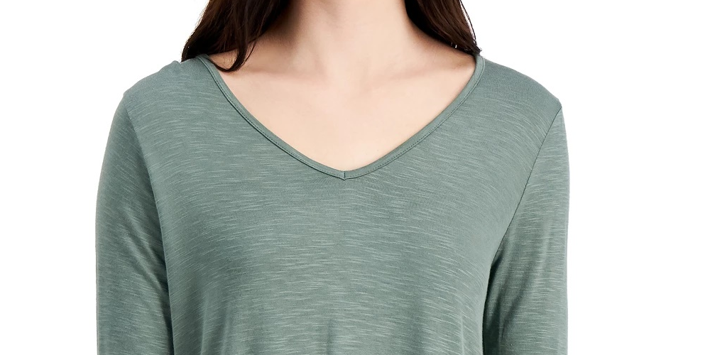 Top feminino de chiffon com decote em V e bainha estilo &amp; co, verde médio, tamanho médio