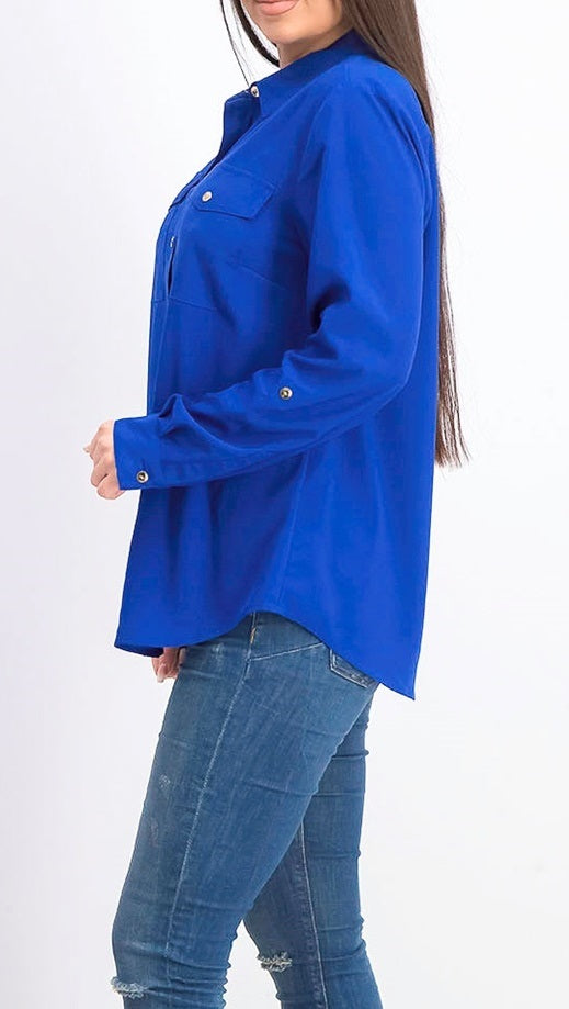 Camisa feminina Charter Club com dois bolsos, azul, tamanho médio