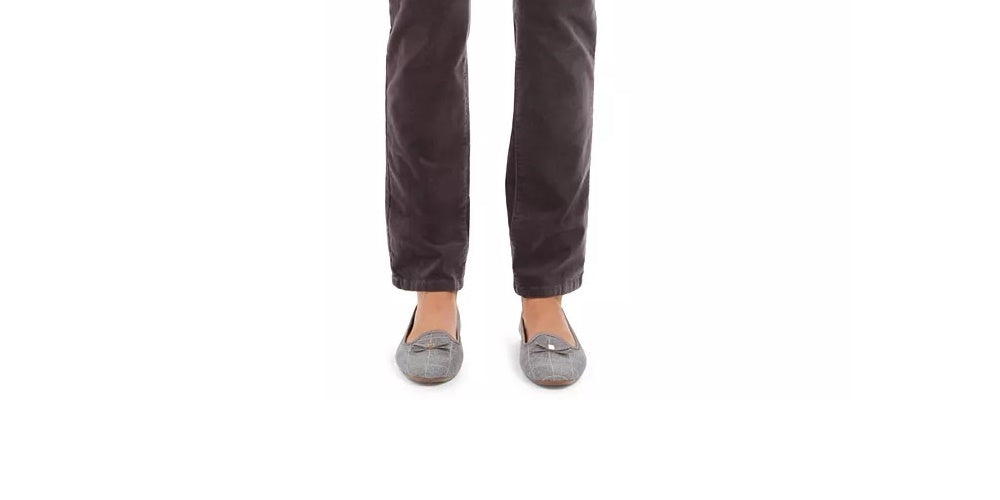 Calça jeans feminina Charter Club Lexington Velveteen com controle de barriga, perna reta, cinza escuro, tamanho 4