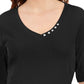 Blusa feminina Karen Scott com decote em V e detalhe de botão, preta, tamanho pequeno