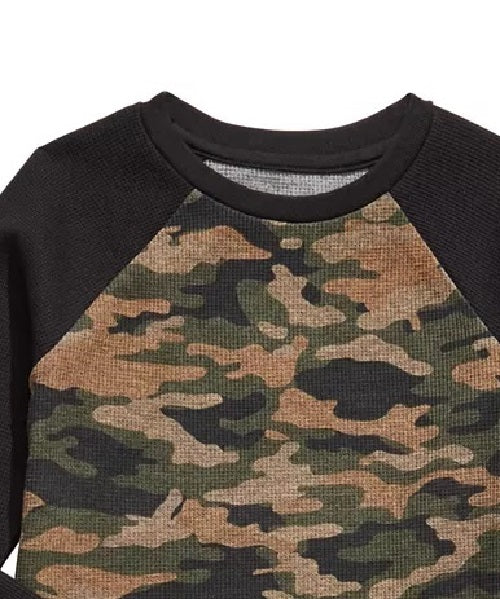 Camiseta térmica com estampa camuflada para meninos Epic Threads, tamanho 2T, verde