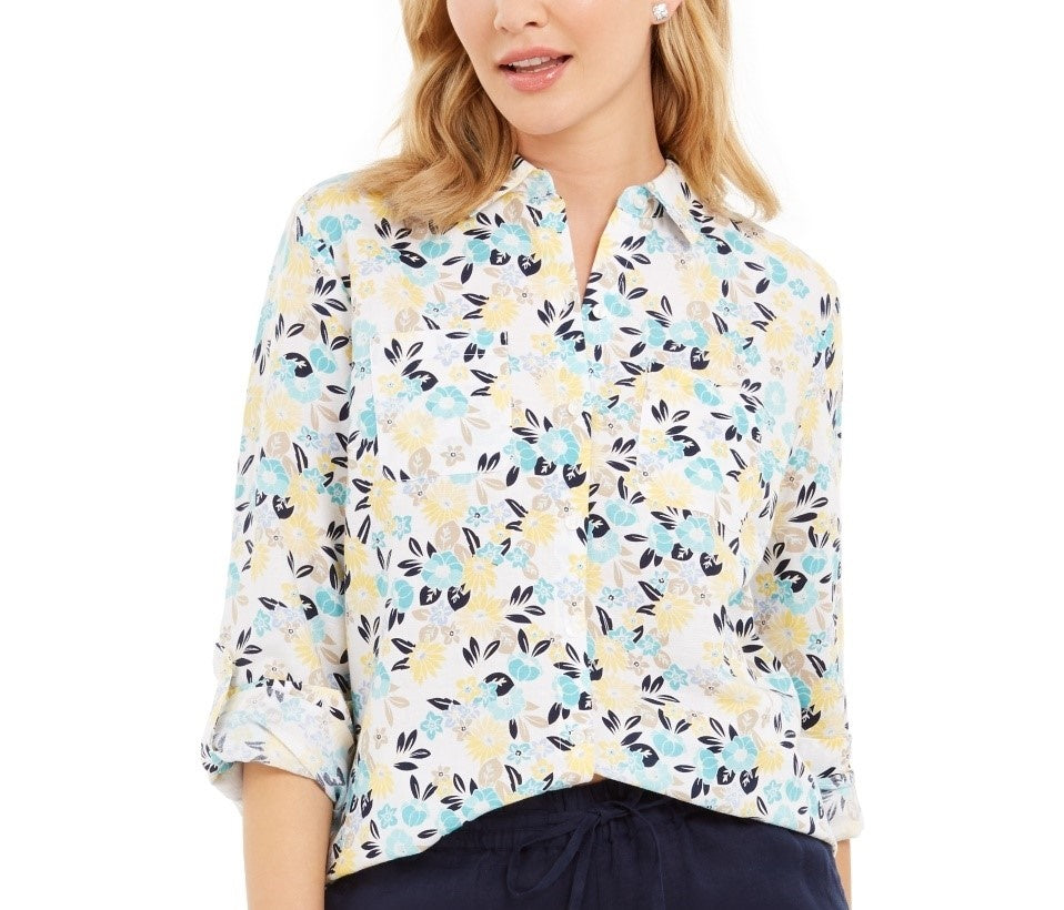 Blusa feminina Charter Club com estampa frontal de botões, em mistura de linho, branca, tamanho pequeno médio