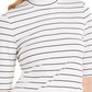 Blusa feminina listrada com gola falsa, tamanho X-S