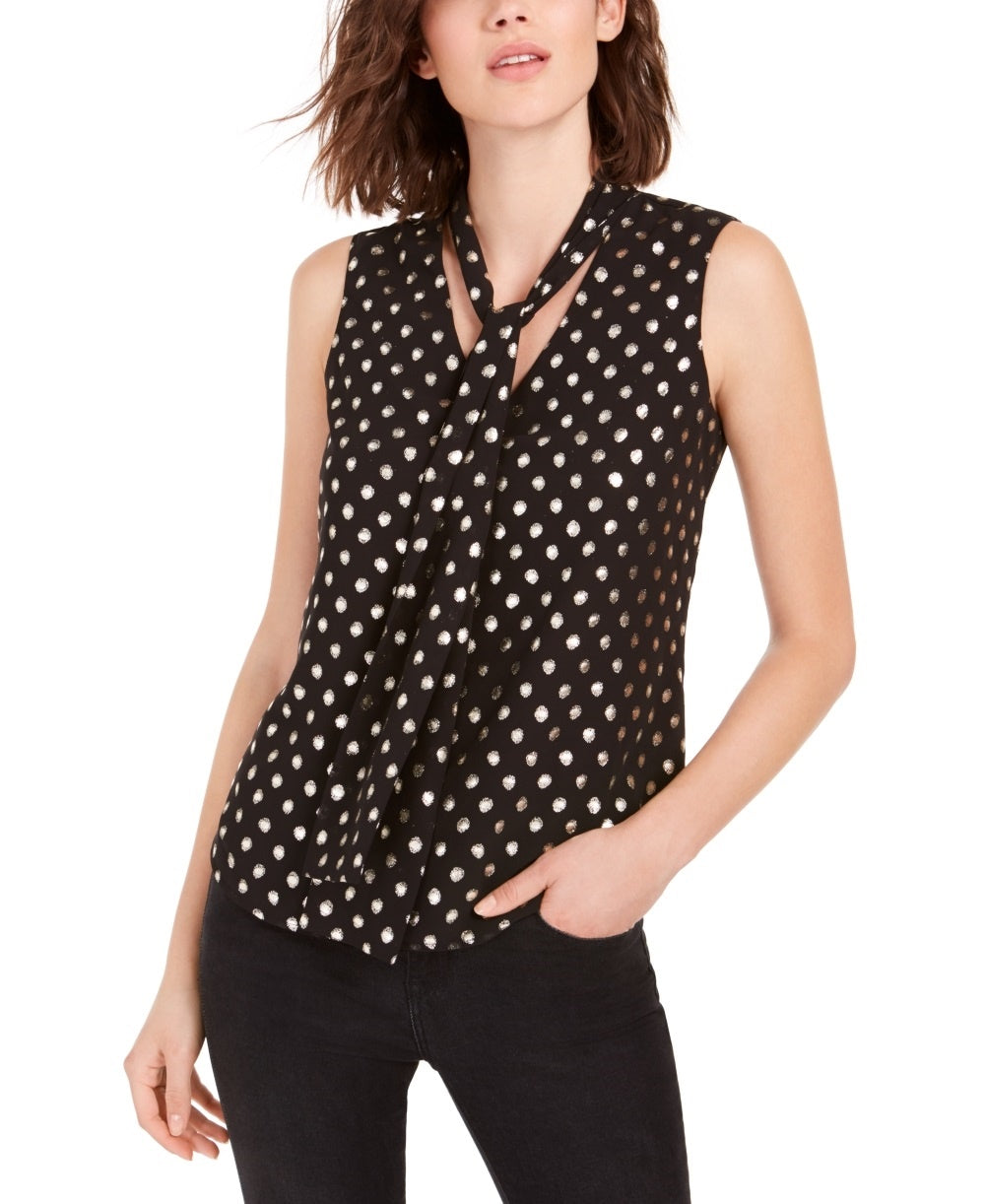 Blusa feminina Bar III com estampa de bolinhas em chiffon e gola alta, preta, tamanho extrapequeno