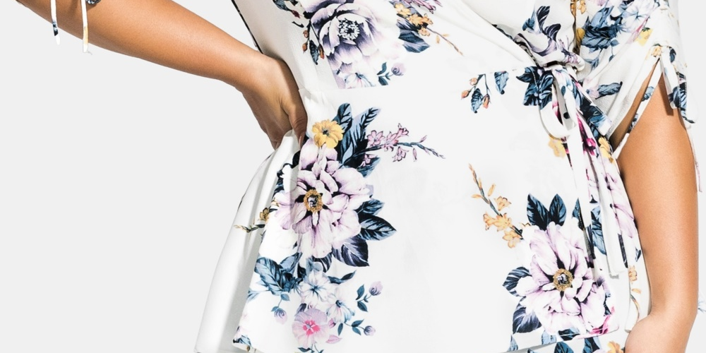 Blusa feminina City Chic Summer Flirt Wrap Style Branca Tamanho 20W