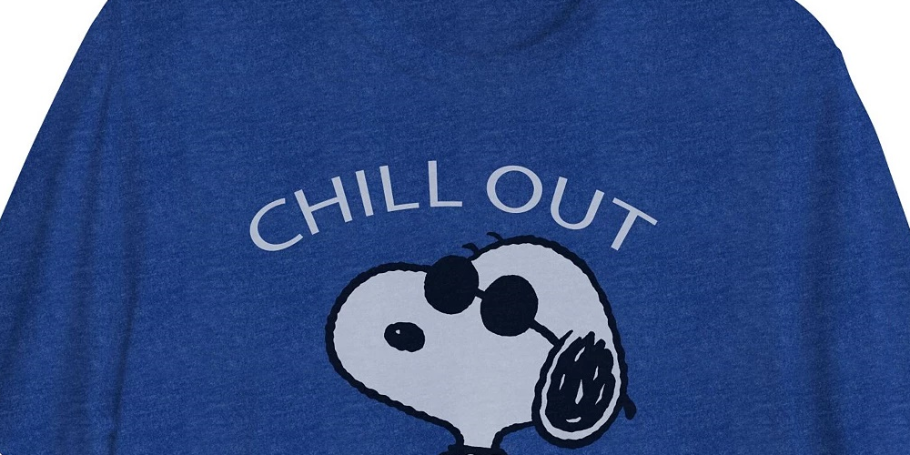 Camiseta masculina híbrida Snoopy Chill Out Graphic manga curta azul tamanho médio