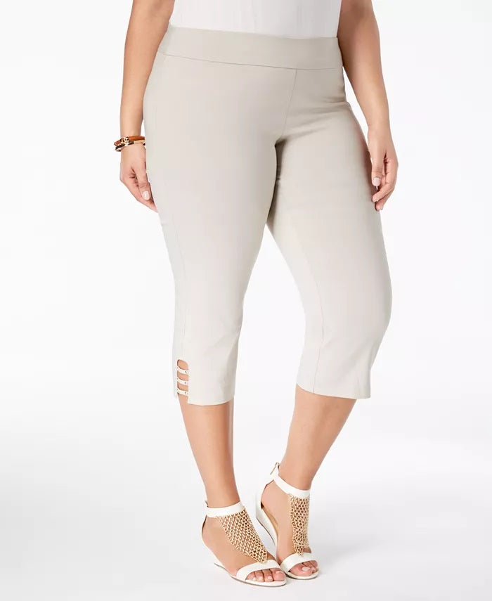Calça Capri Plus Size JM Women's Collection Bege Escuro Tamanho 3X