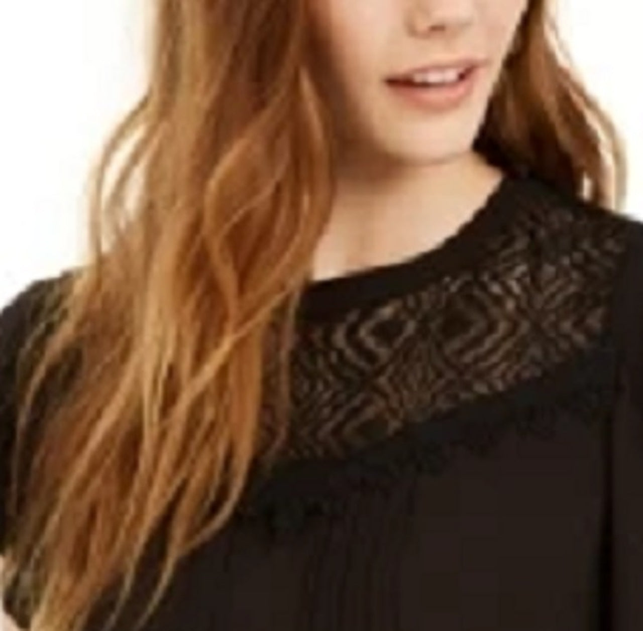 Top American Rag Junior com mangas esvoaçantes e acabamento em renda, preto, tamanho pequeno