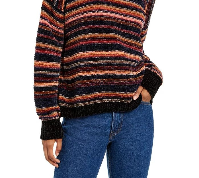 Suéter Hippie Rose Juniors Chenille com gola alta bege tamanho extra grande