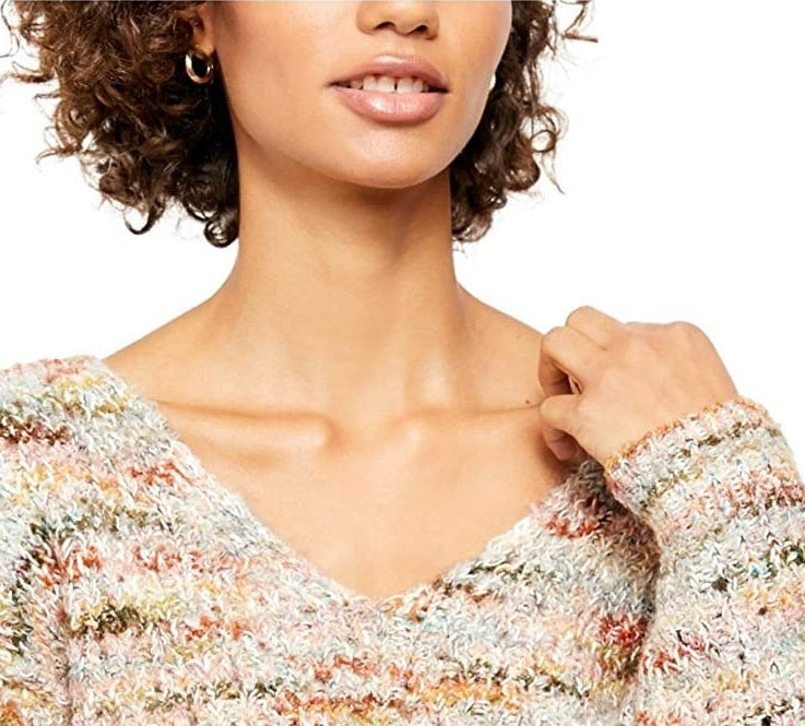 Suéter feminino Highland com decote em V, bege e branco, tamanho grande