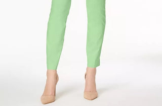 Calça skinny Alfani feminina com controle de barriga, curta, verde, tamanho 6, pequena