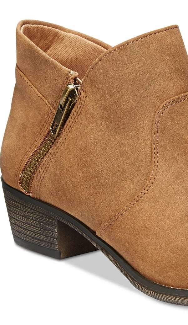 Botas femininas American Rag Abby Ankle Booties, marrom escuro, tamanho 6,5 M