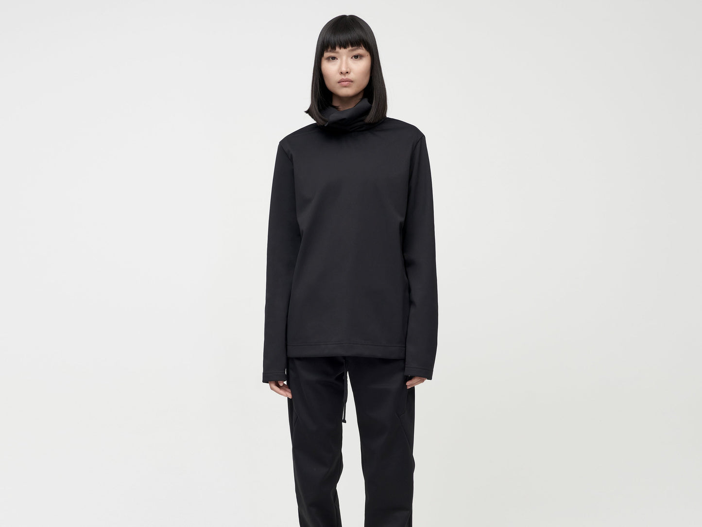 tildas-turtleneck-black