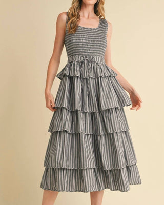 &amp;Merci - Vestido midi em camadas com corpete franzido e listras múltiplas