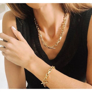 Sahira - Alexis Toggle Bracelet