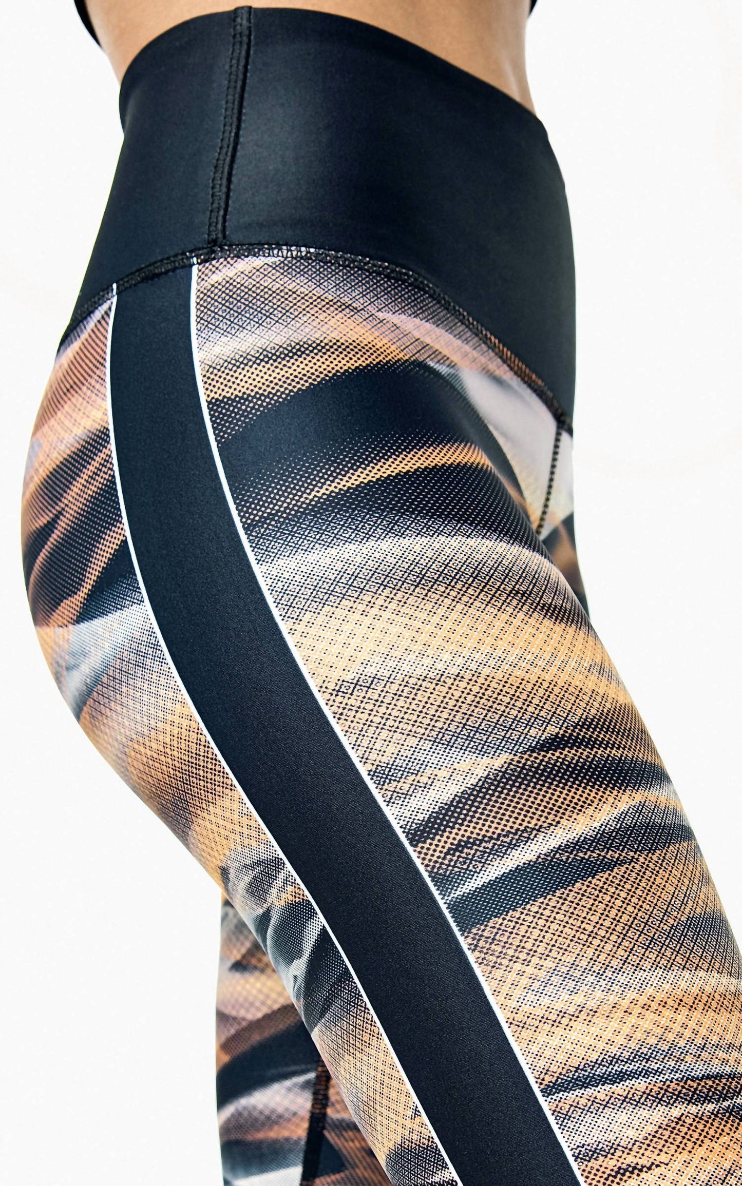 Playground - Mid Rise Stretchy Leggings