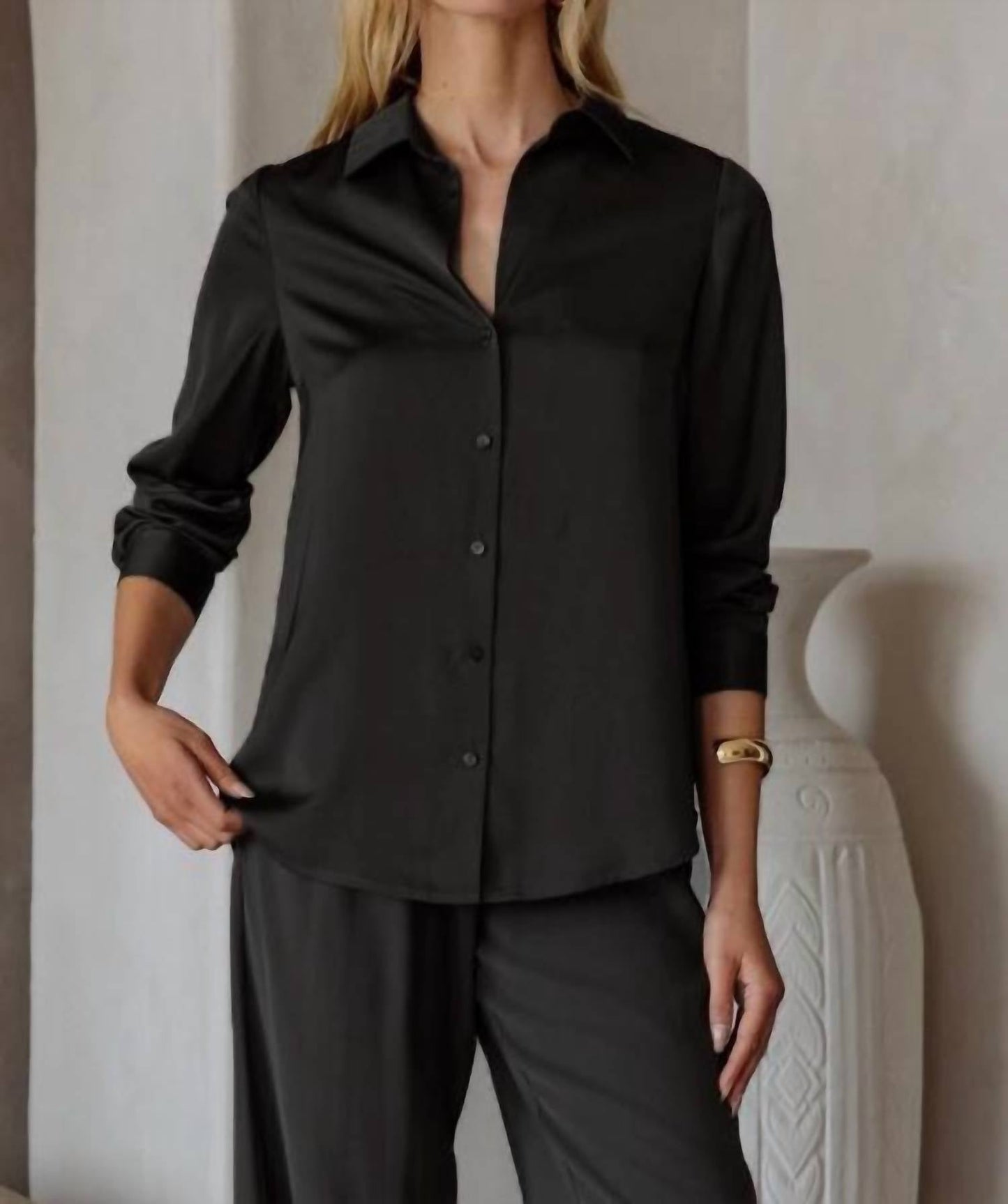 61 Jane - Women's Satiny Button Down Blouse