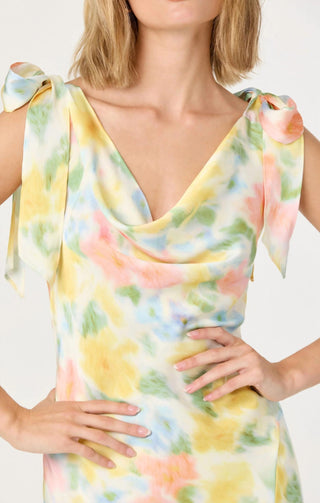 Astr - Vestido longo com fenda frontal na coxa Allexina